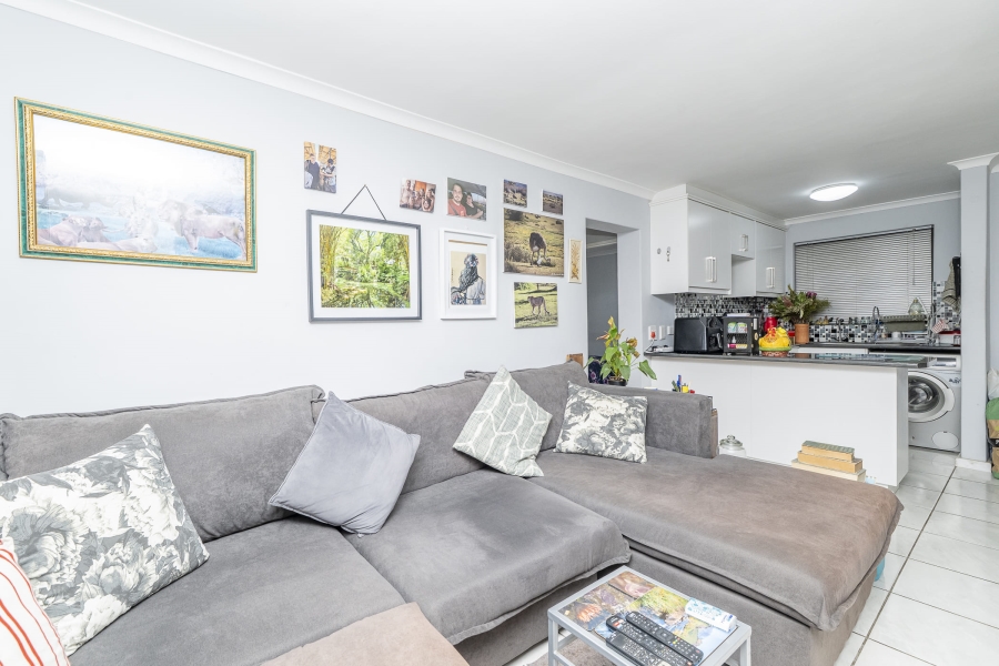 2 Bedroom Property for Sale in Morgenster Western Cape